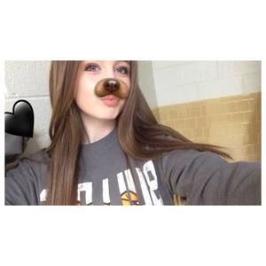 Meet your Posher, Myla